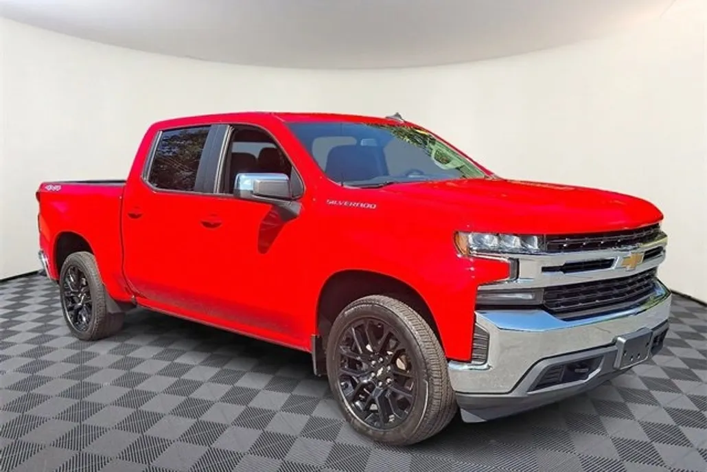 2021 Chevrolet Silverado 1500 LT photo 1