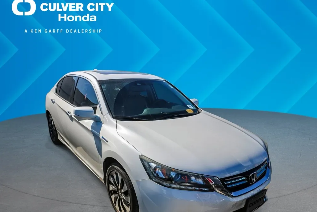 2015 Honda Accord Hybrid EX-L photo 1