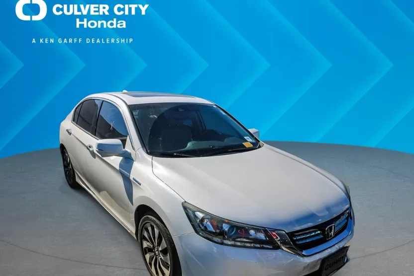 2015 Honda Accord Hybrid EX-L photo 1