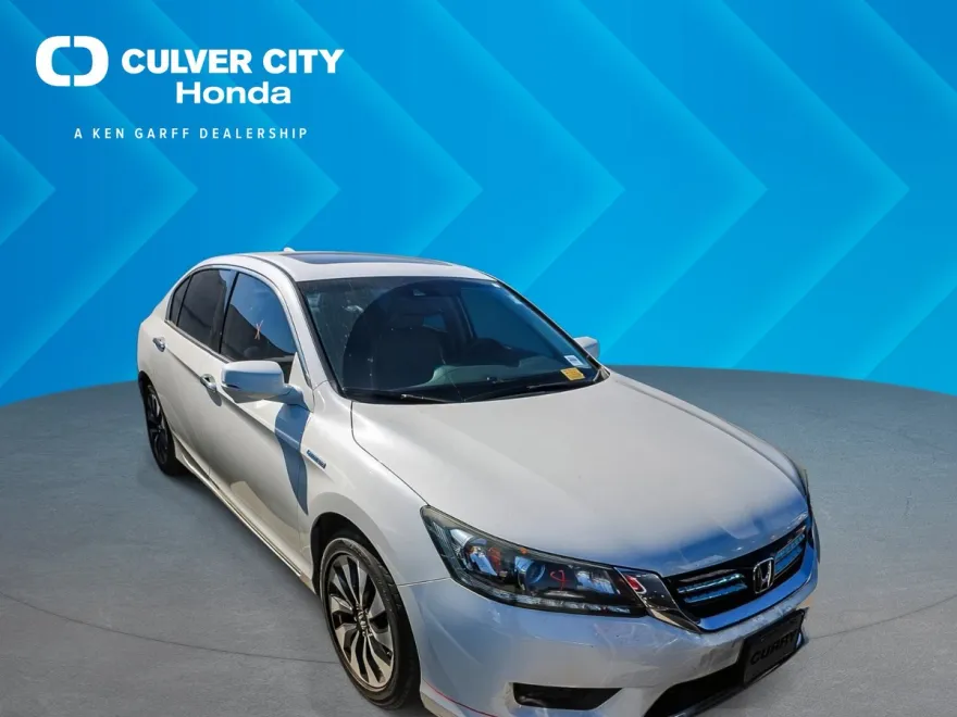 2015 Honda Accord Hybrid EX-L photo 1