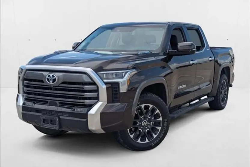 2024 Toyota Tundra Limited photo 1
