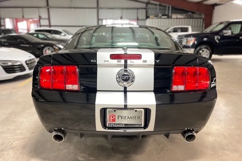 2007 Ford Mustang GT Premium Shelby photo 1