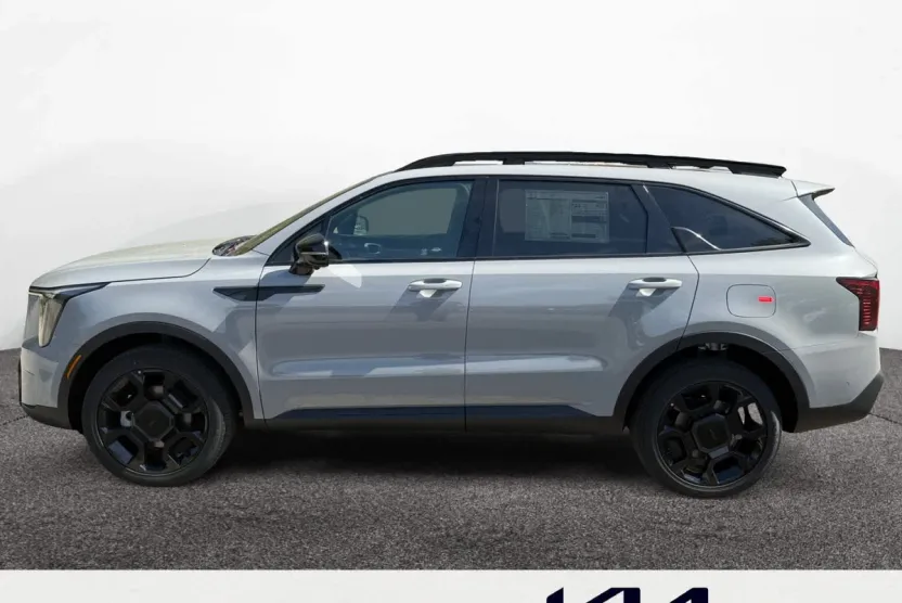 2026 Kia Sorento X-Line SX Prestige photo 1