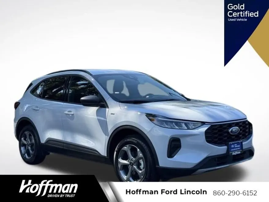 2025 Ford Escape ST-Line photo 1