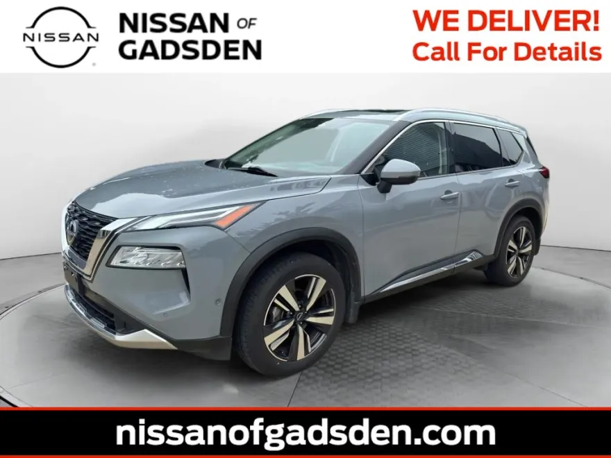 2023 Nissan Rogue Platinum photo 1