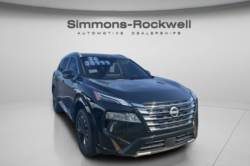 2026 Nissan Rogue Platinum photo 1