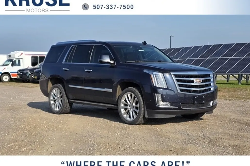 2017 Cadillac Escalade Premium Luxury photo 1