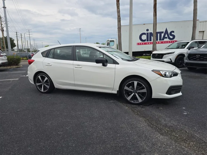 2023 Subaru Impreza Base photo 1