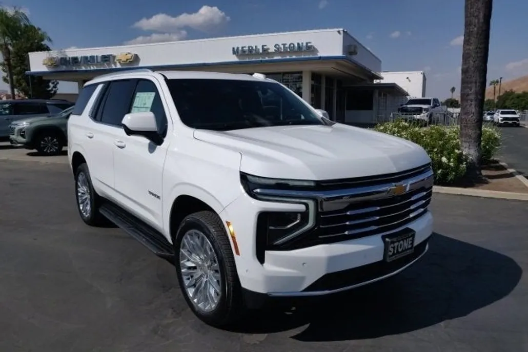 2026 Chevrolet Tahoe LT photo 1