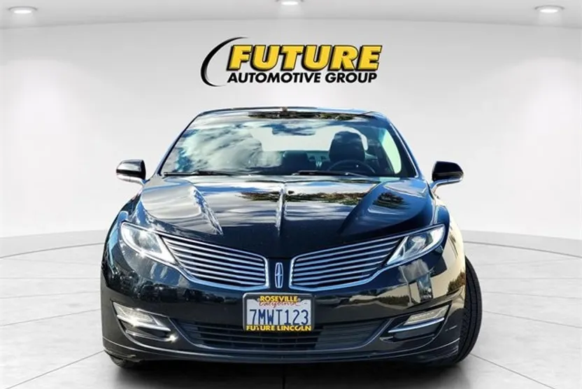 2016 Lincoln MKZ photo 1