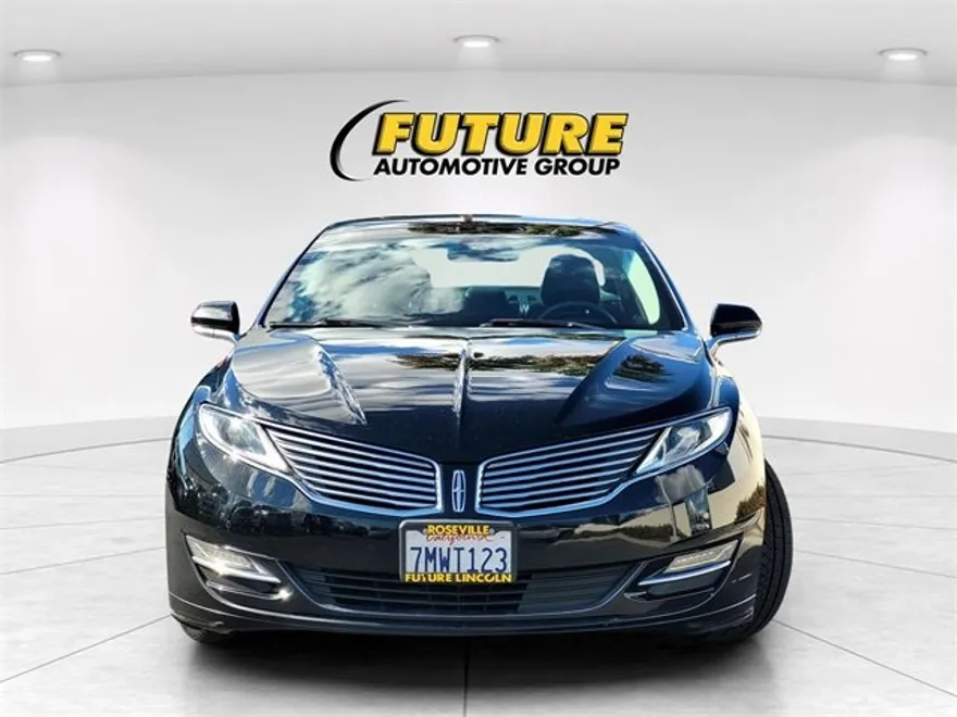 2016 Lincoln MKZ photo 1