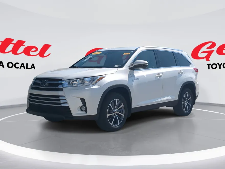 2019 Toyota Highlander Hybrid XLE photo 1
