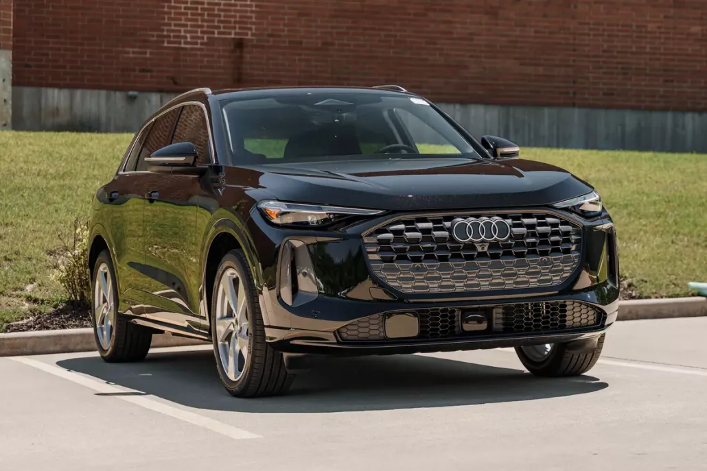 2025 Audi Q5 Premium Prestige photo 1