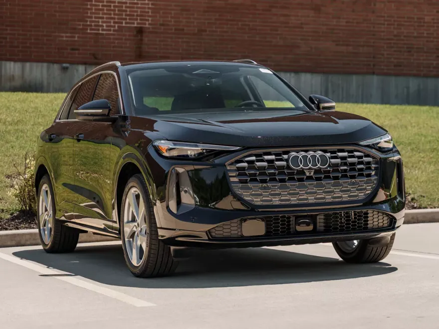 2025 Audi Q5 Premium Prestige photo 1