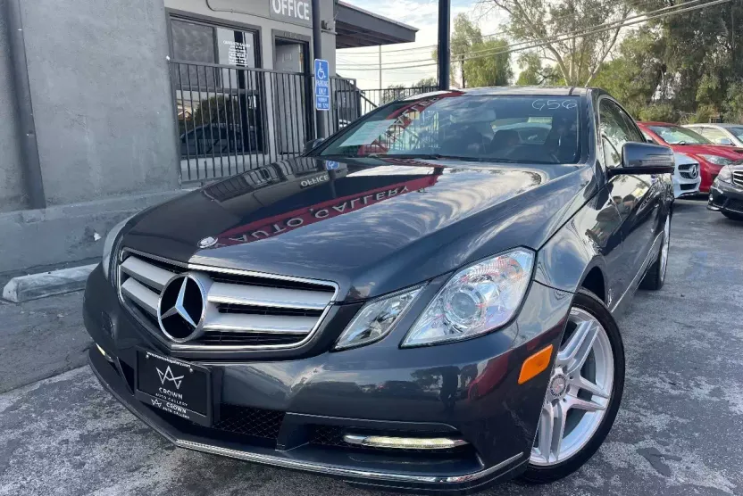 2013 Mercedes Benz E 350 Coupe photo 1
