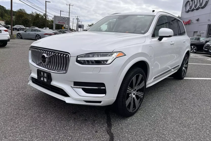 2023 Volvo XC90 Recharge Ultimate photo 1