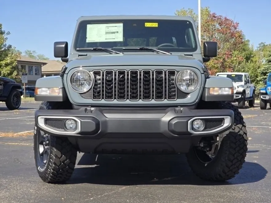 2025 Jeep Gladiator Sport photo 1