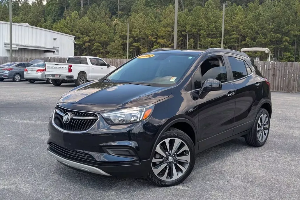 2022 Buick Encore Preferred photo 1