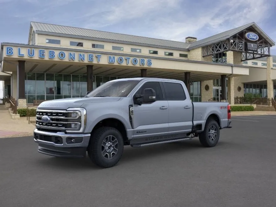 2025 Ford F-250 Lariat photo 1