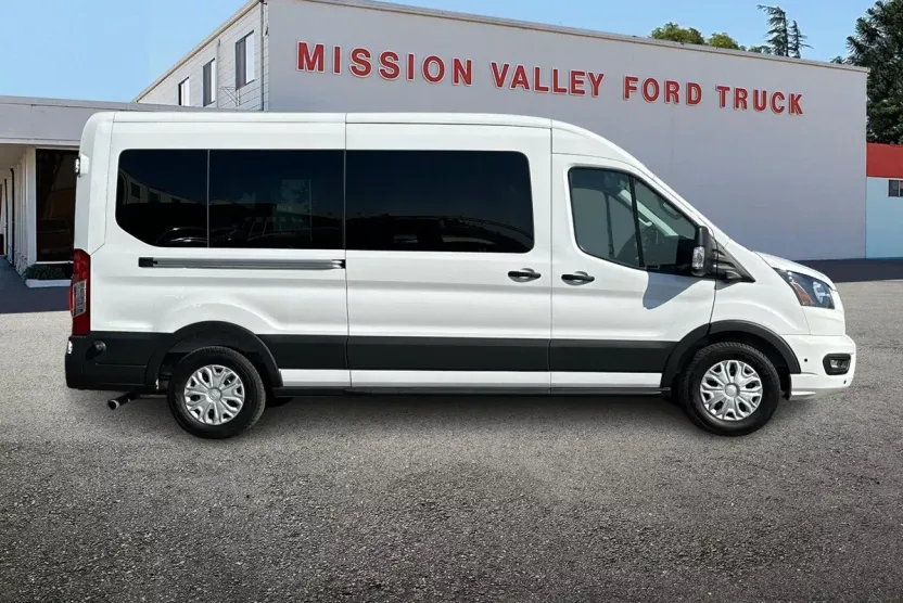 2025 Ford Transit XLT photo 1