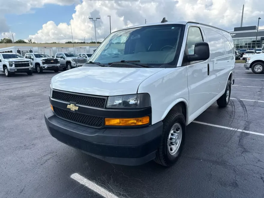 2021 Chevrolet Express 2500 Cargo photo 1