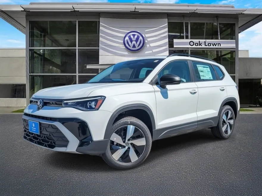 2025 Volkswagen Taos S photo 1