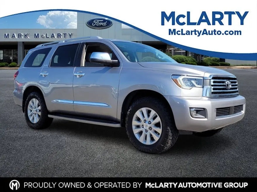 2018 Toyota Sequoia Platinum photo 1