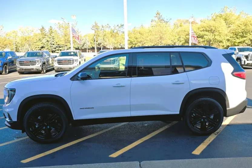 2026 Gmc Acadia Elevation photo 1