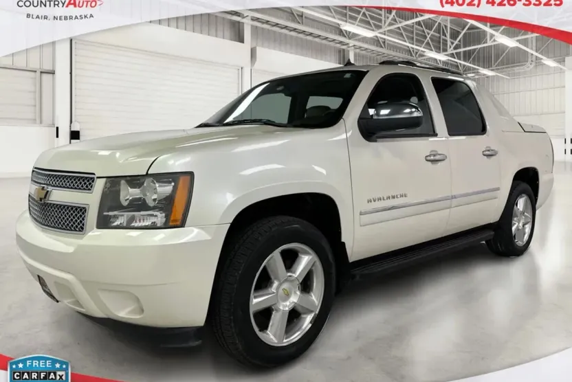 2012 Chevrolet Avalanche LTZ photo 1