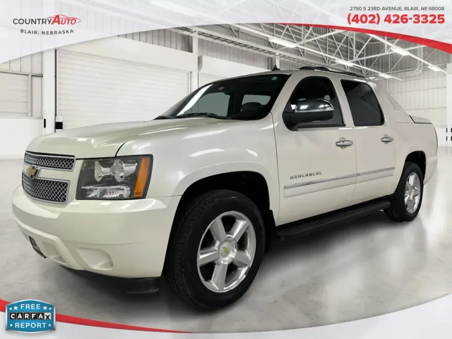 2012 Chevrolet Avalanche LTZ photo 1