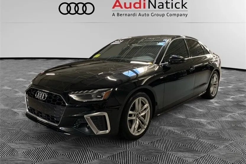 2024 Audi A4 45 S line Premium Plus photo 1