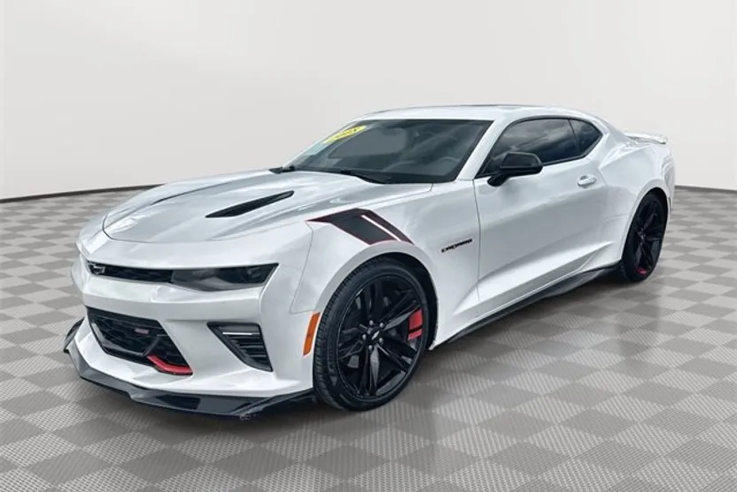 2018 Chevrolet Camaro SS photo 1