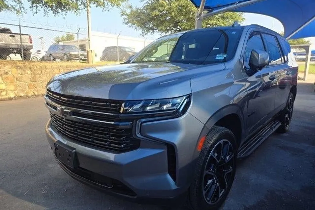 2022 Chevrolet Tahoe RST photo 1