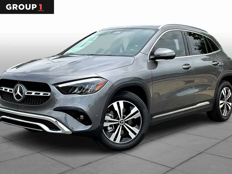 2026 Mercedes Benz GLA 250 photo 1