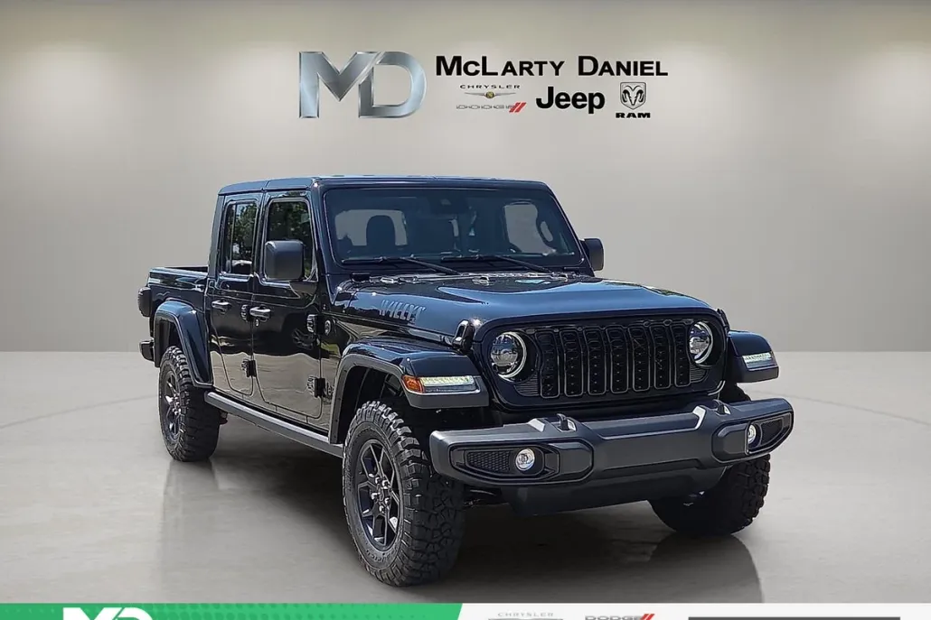 2025 Jeep Gladiator Willys photo 1