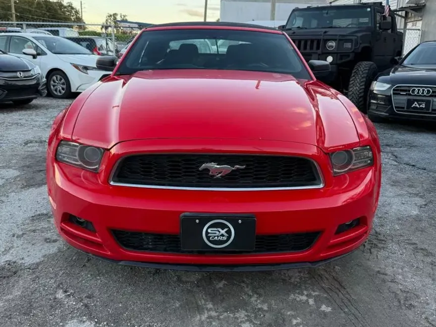2014 Ford Mustang Base photo 1