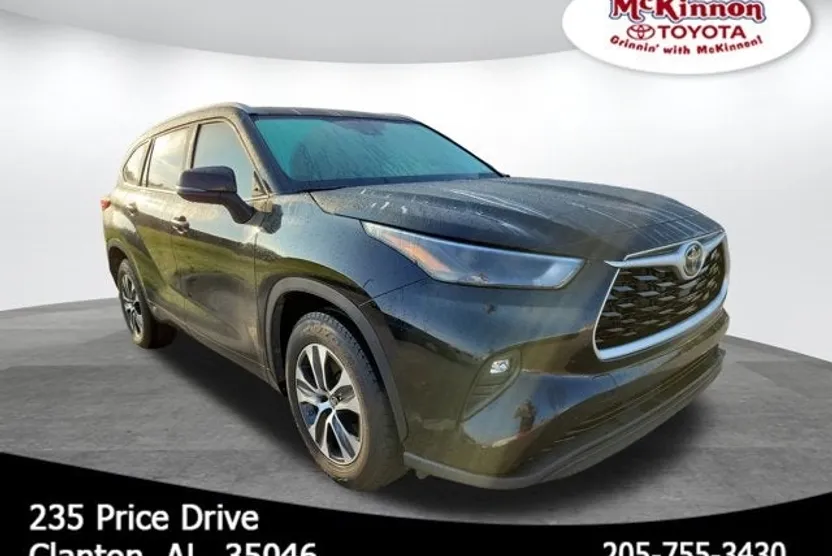 2022 Toyota Highlander XLE photo 1