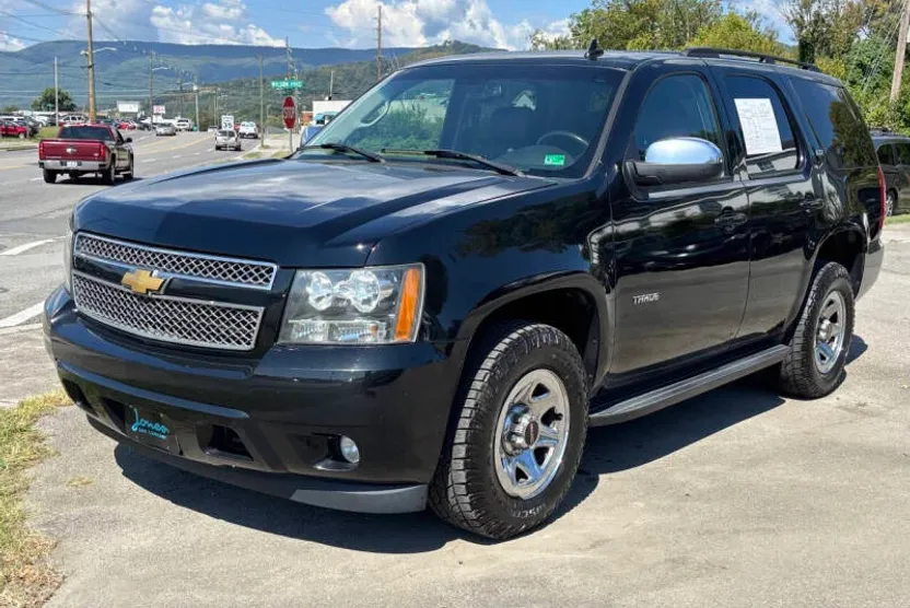 2008 Chevrolet Tahoe LTZ photo 1