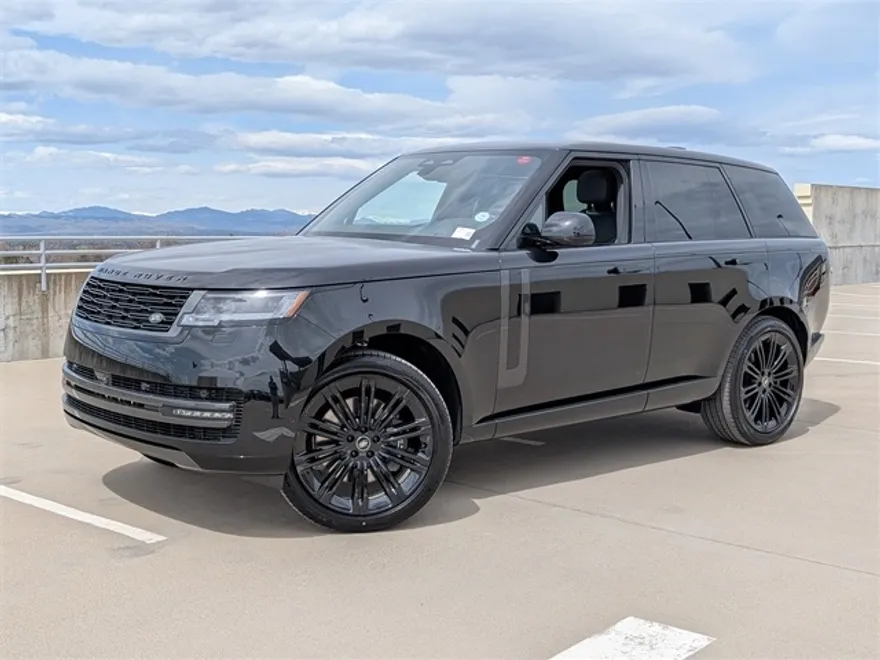 2025 Land Rover Range Rover SE photo 1