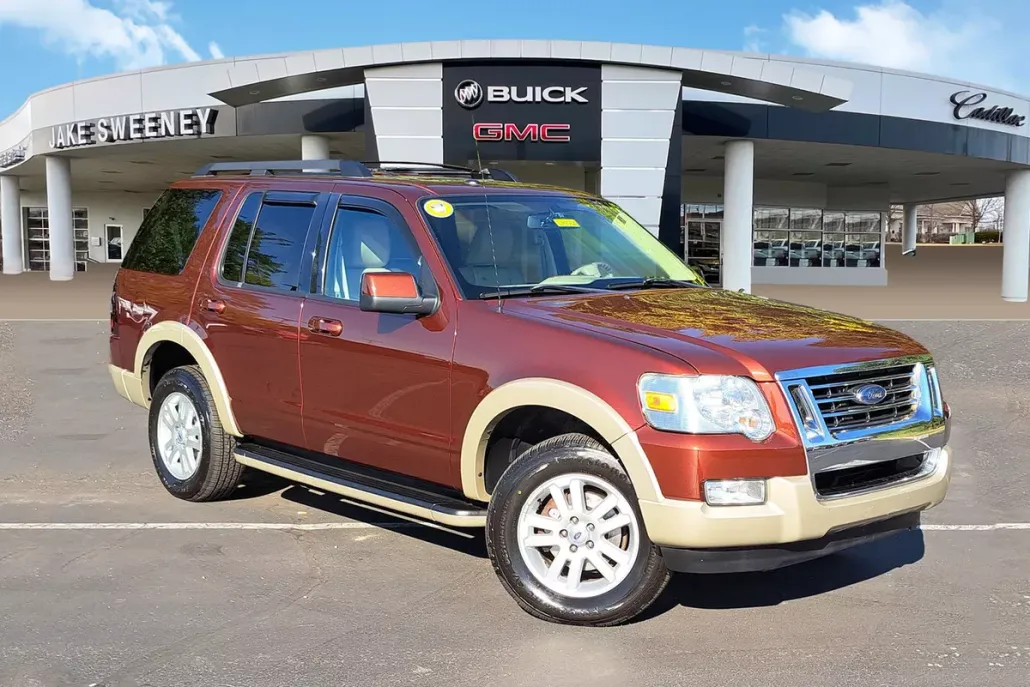 2010 Ford Explorer Eddie Bauer photo 1