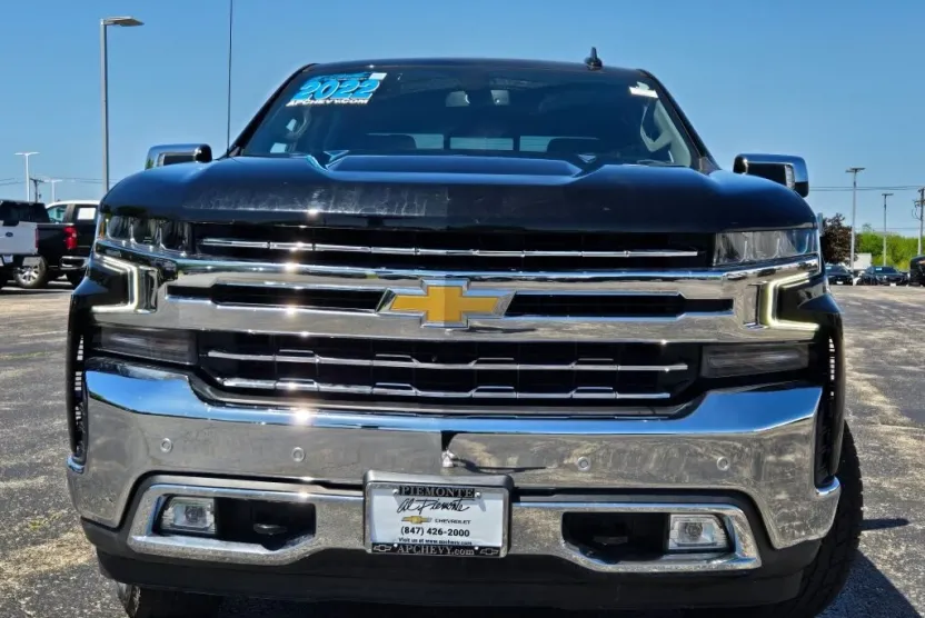2022 Chevrolet Silverado 1500 LTZ photo 1