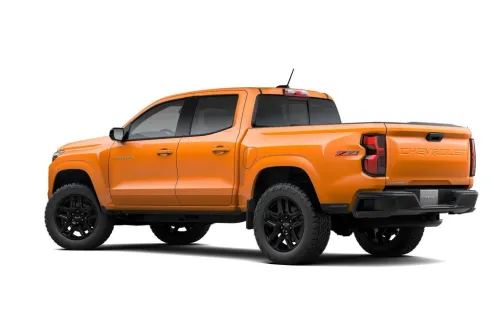 2025 Chevrolet Colorado Z71 photo 3