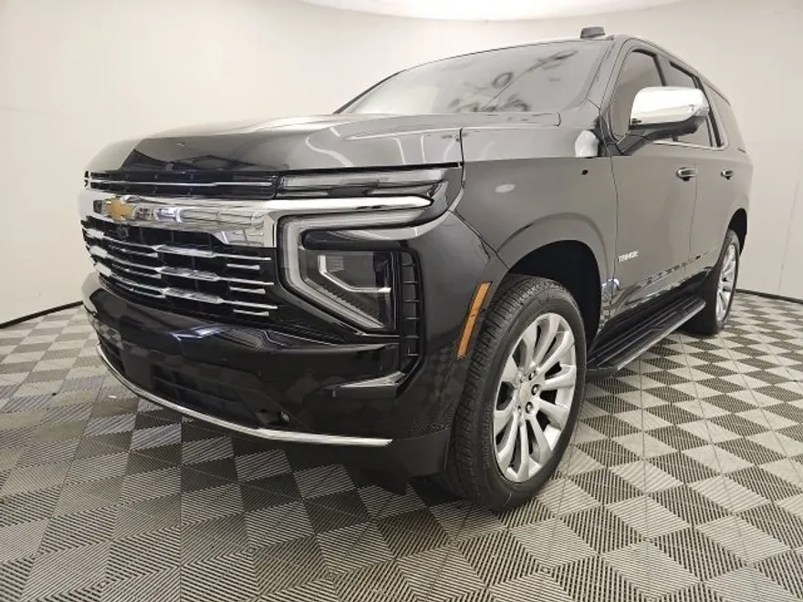 2025 Chevrolet Tahoe Premier photo 1