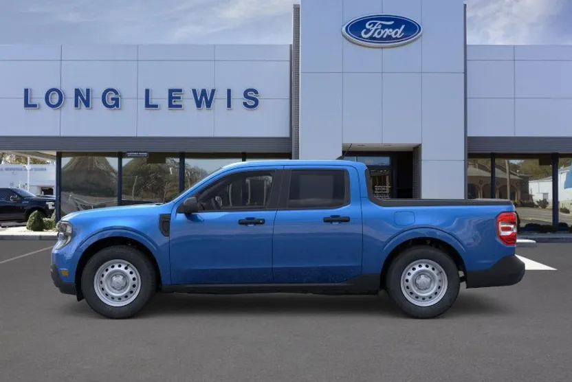 2025 Ford Maverick XL photo 1