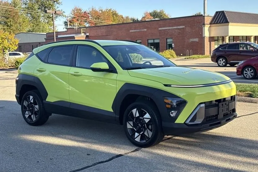 2024 Hyundai Kona SEL photo 1