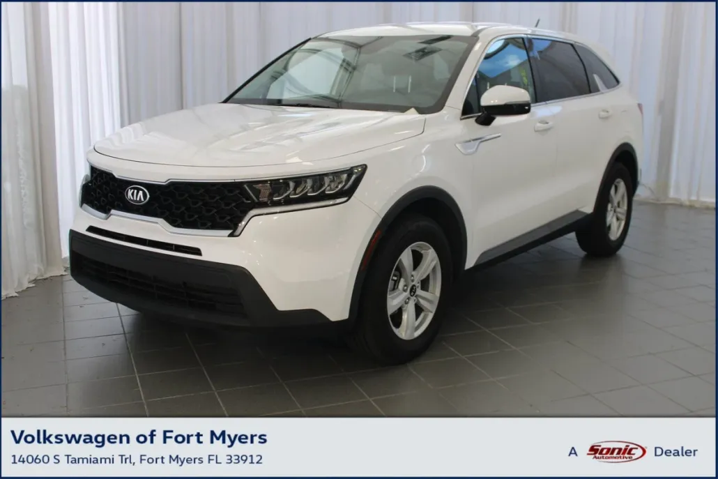 2021 Kia Sorento LX photo 1