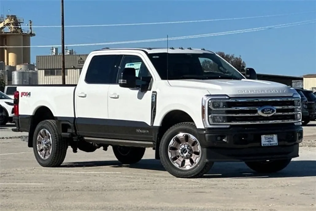 2025 Ford F-250 King Ranch photo 1