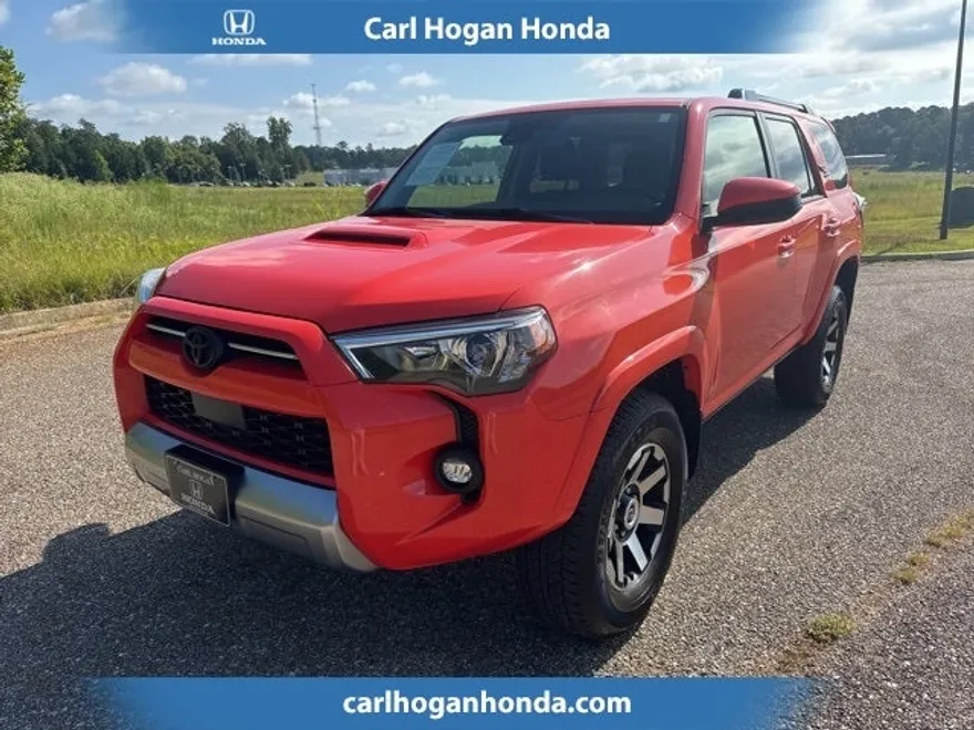 2024 Toyota 4Runner TRD Off-Road photo 1