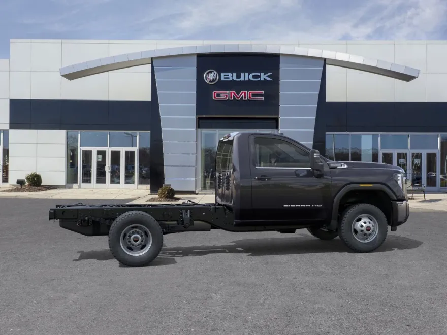 2025 Gmc Sierra 3500 HD Pro photo 1