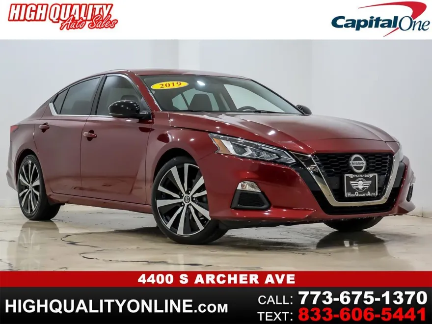 2019 Nissan Altima 2.5 SR photo 1